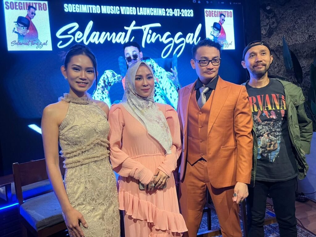 Tantangan Terjun Ke Dunia Tarik Suara, Soegimitro Rilis 2 Single Sebagai Personal Branding 1 WhatsApp Image 2023 08 02 at 1.54.34 PM