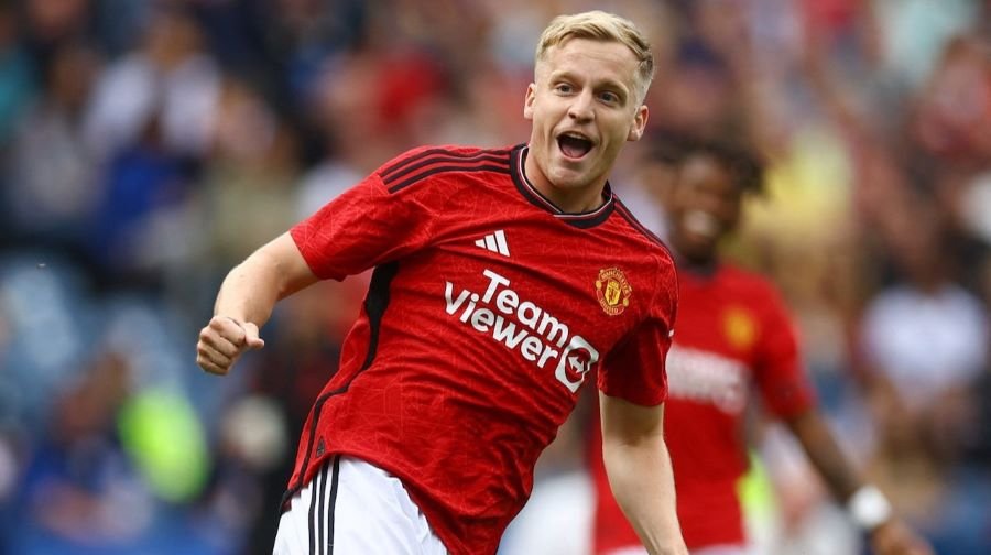Manchester United Terpaksa Putar Otak Soal Masa Depan Donny van de Beek 1 ae 2