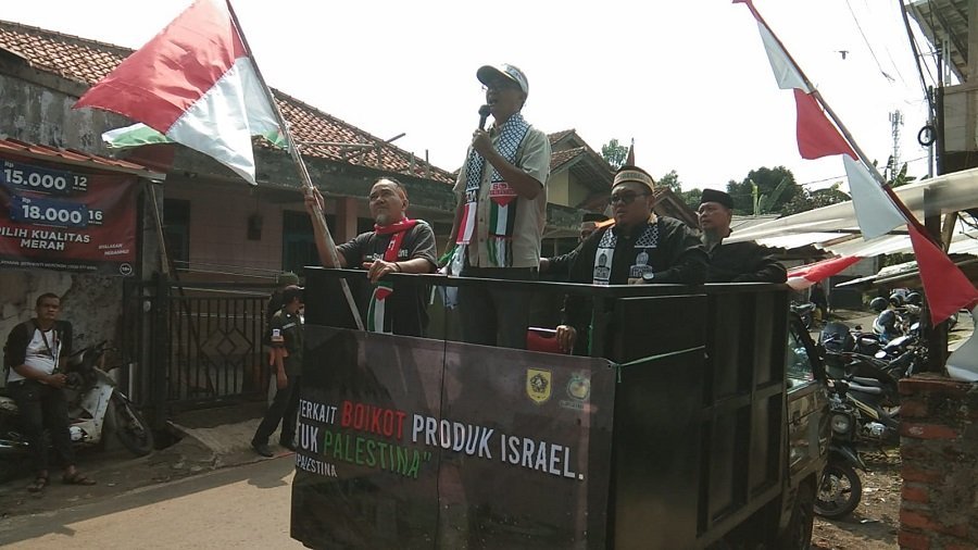 Lukmanul Hakim Kades Bantar Sari orasi