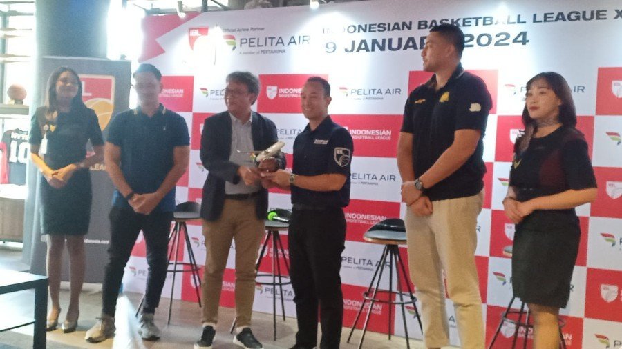 Pelita Air Berikan Tiket Gratis Untuk Tim Peserta IBL Musim 2024 1 IMG 20240109 WA0007