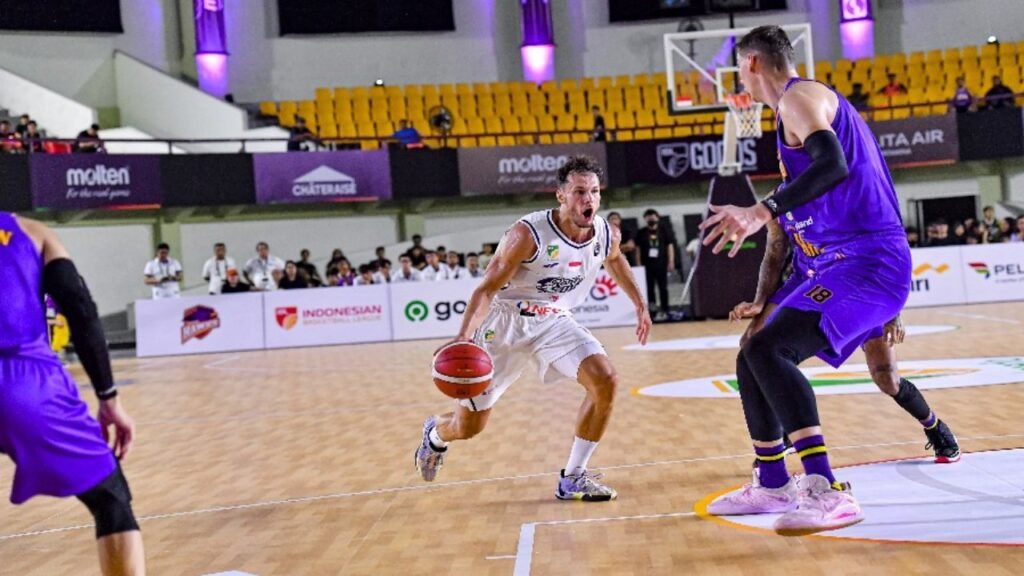 Rans Simba Bogor Curi Kemenangan di Kandang Tangerang Hawks 83-82 1 budiwahyudin06 5