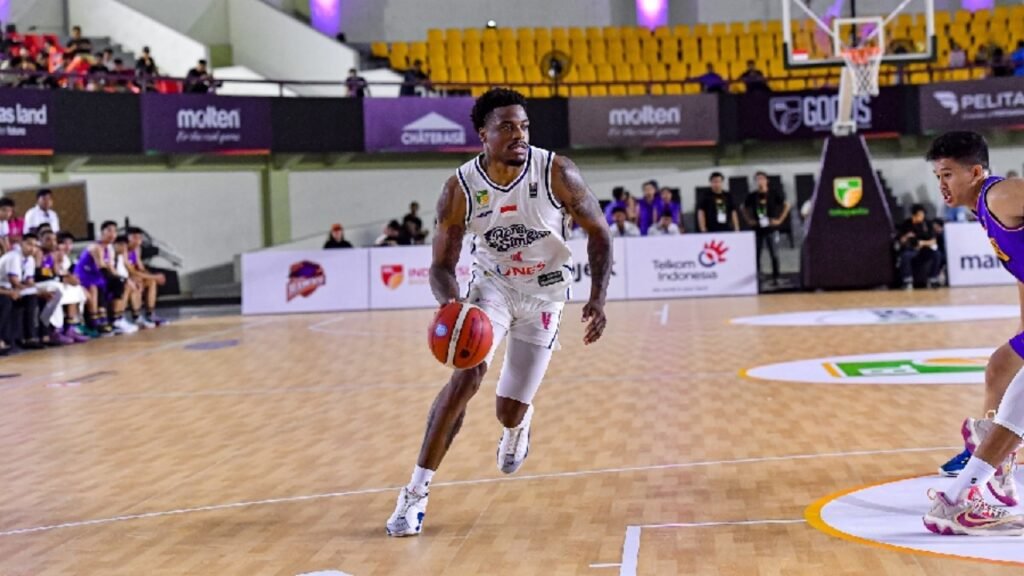 Rans Simba Bogor Curi Kemenangan di Kandang Tangerang Hawks 83-82 3 budiwahyudin06 6