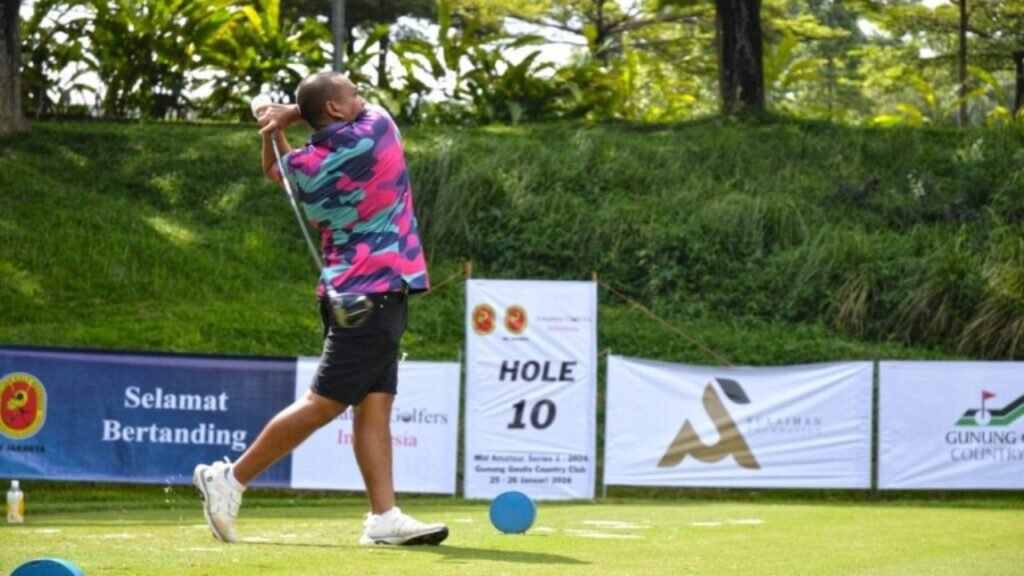 Pegolf Ahris Sumaryanto Kembali Juara Mid-Amateur Championship 4 IMG 20240201 WA0013