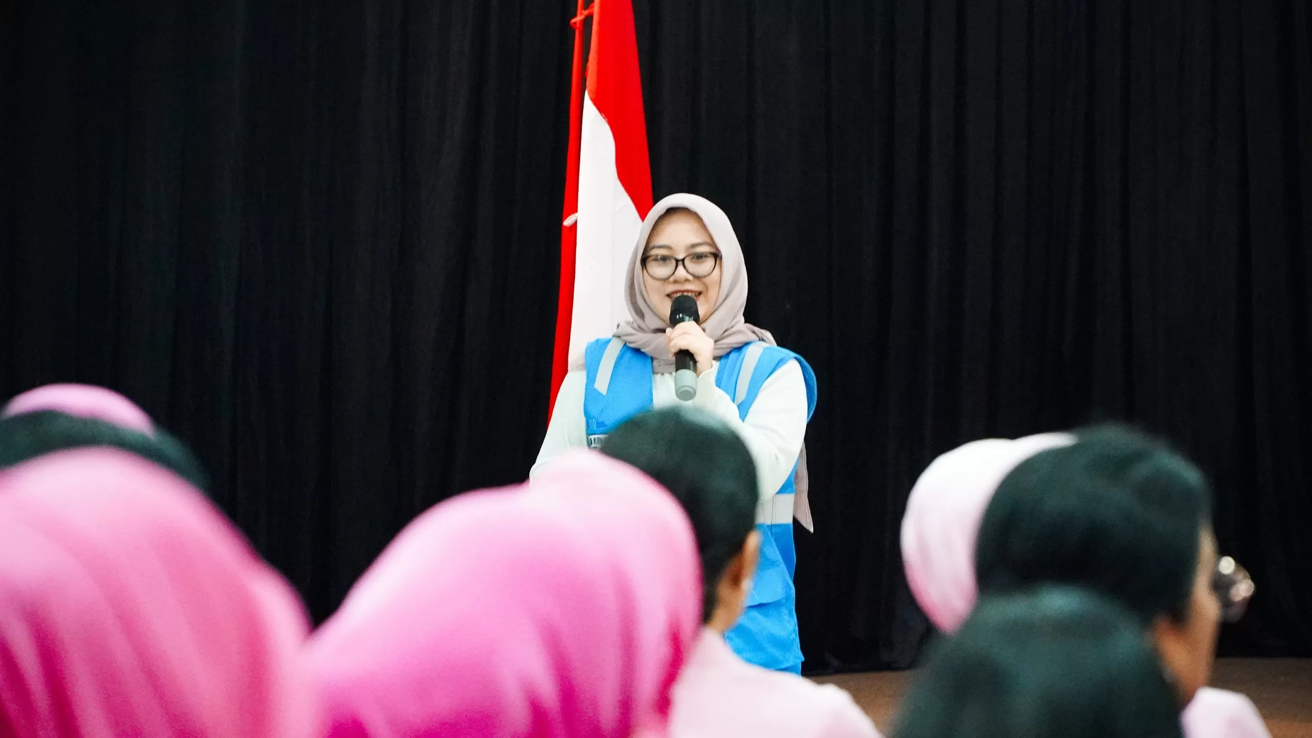 Srikandi PLN dan Bhayangkari: Berbagi Cahaya Pengetahuan Listrik Untuk Masyarakat 1 ae 49 jpg