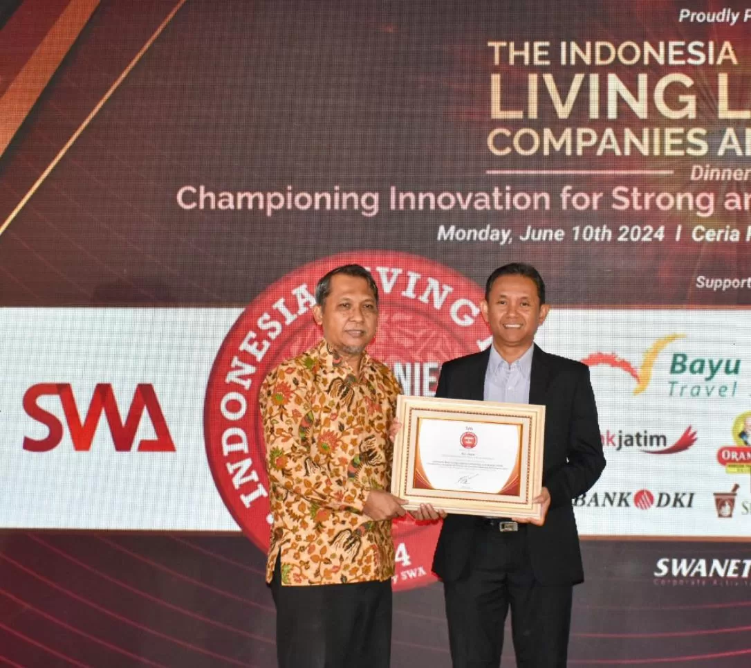 Mitsubishi Fuso Dapat Penghargaan 'Indonesia Best Living Legend Brands 2024' 2 FUSO 21 jpg