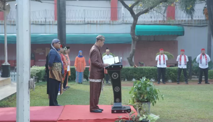 Kenakan Pakaian Adat, Sukarno Ali Pimpin Upacara Peringatan Hari Lahir Pancasila Tahun 2024 2 IMG 20240601 WA0032