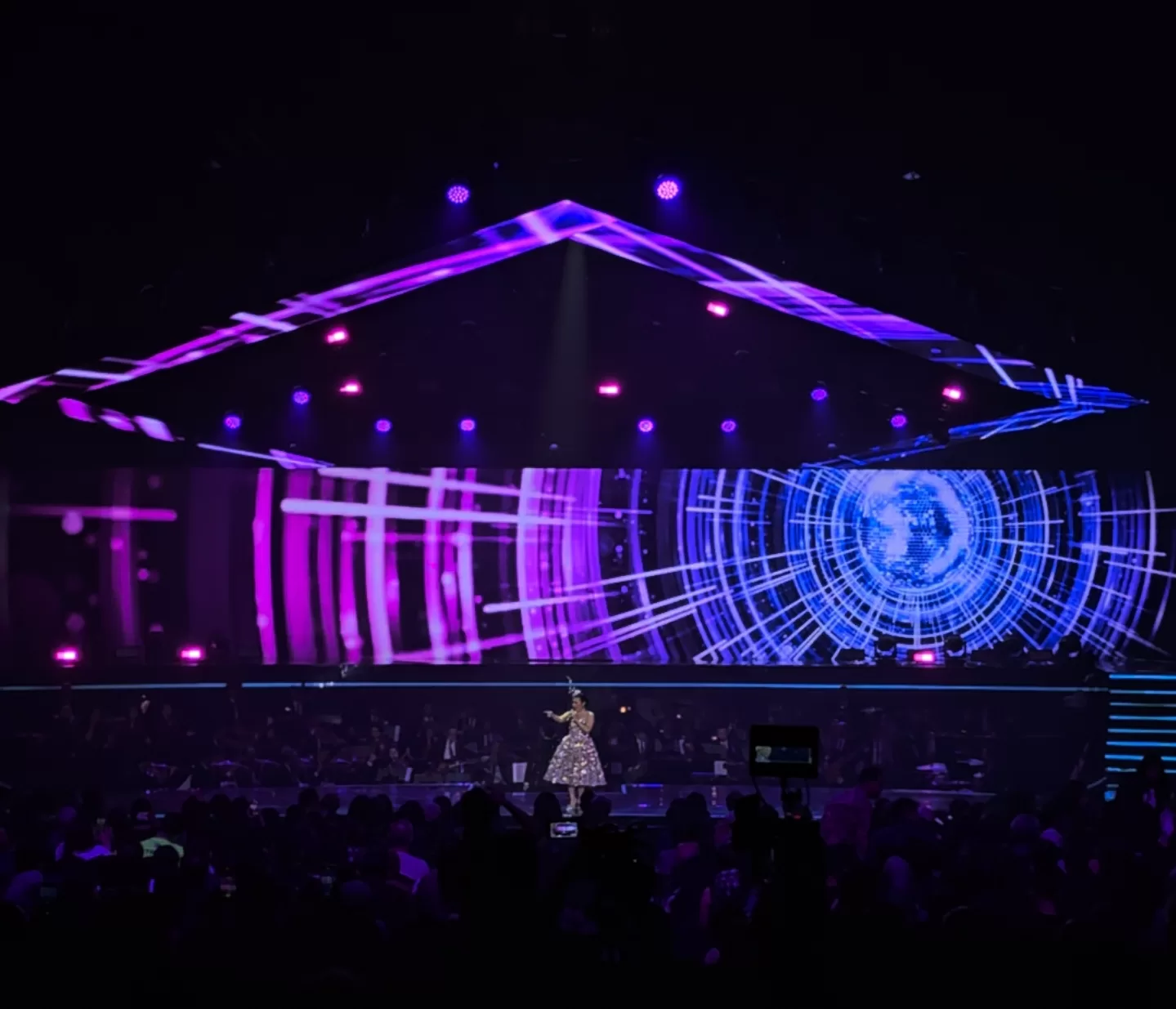 Ruth Sahanaya Akhirnya Sukses Gelar Konser ''40 th Simfoni Dari Hati'' 2 Screenshot 20240623 161929 Gallery jpg
