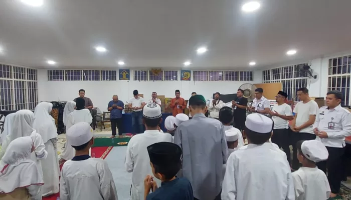 Jumat Berbagi: Rutan Cipinang Saling Berbagi Harapan dan Kebahagiaan Bersama Anak Yatim Piatu 1 IMG 20240719 WA0022
