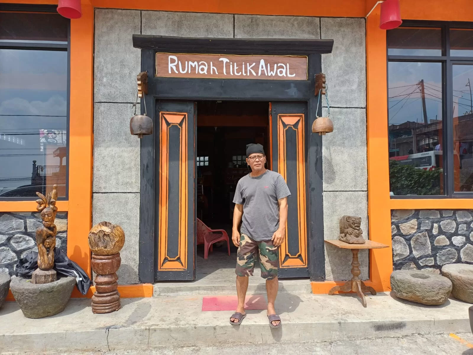 Rumah Titik Awal 'Rumahnya' Para Pendaki Gunung Gede 1 ae 172 jpg