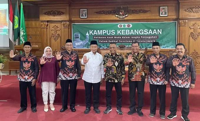 Kampus Kebangsaan BNPT di Unisnu Jepara, Mahasiswa Diajak Berpikir Kritis dan Reflektif Terhadap Isu Radikal Terorisme 2 ae 35 jpg