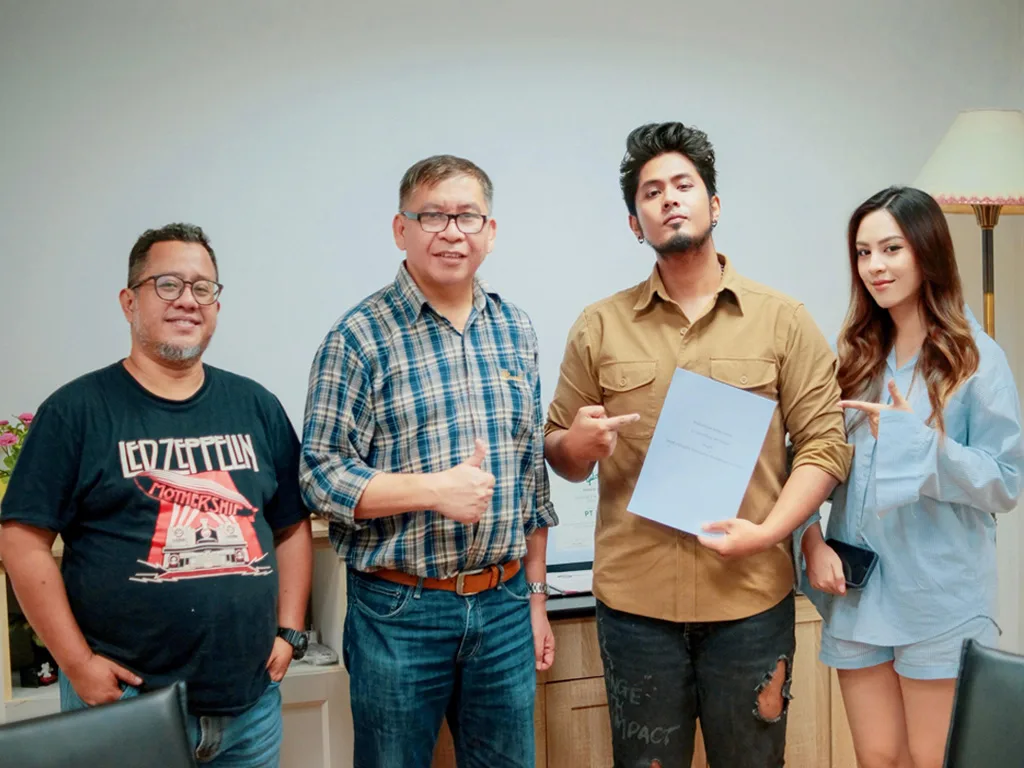 Fritz Faraday, Gitaris Ikonik Djent Metal Indonesia, Resmi Di-endorse oleh Blackstar Amplification 1 Fritz Faraday Reallist Management1 jpg