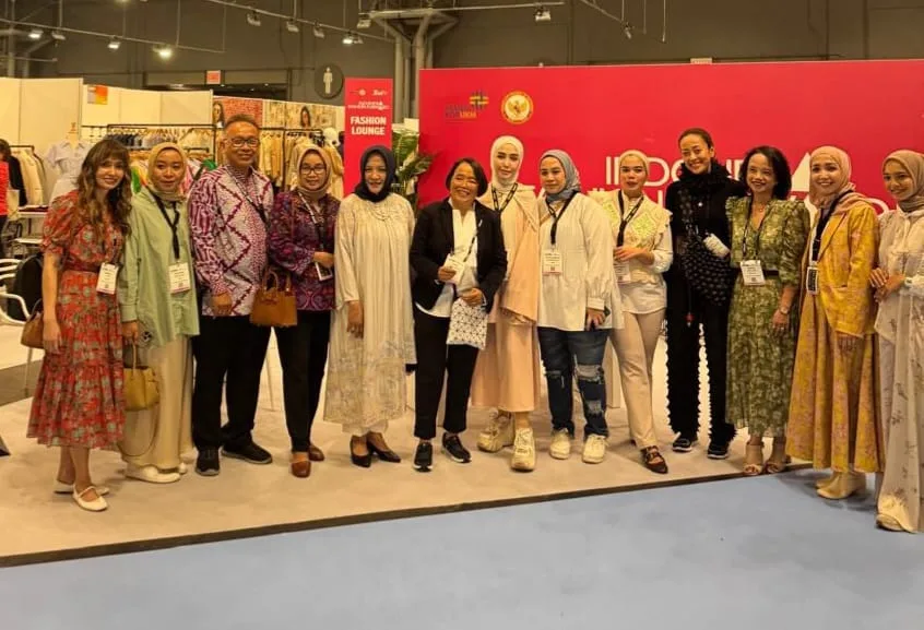 KemenkopUKM Tampilkan 8 Produk Fesyen Unggulan di COTERIE New York Lewat IFF 2 IMG 20240923 WA0043 jpg