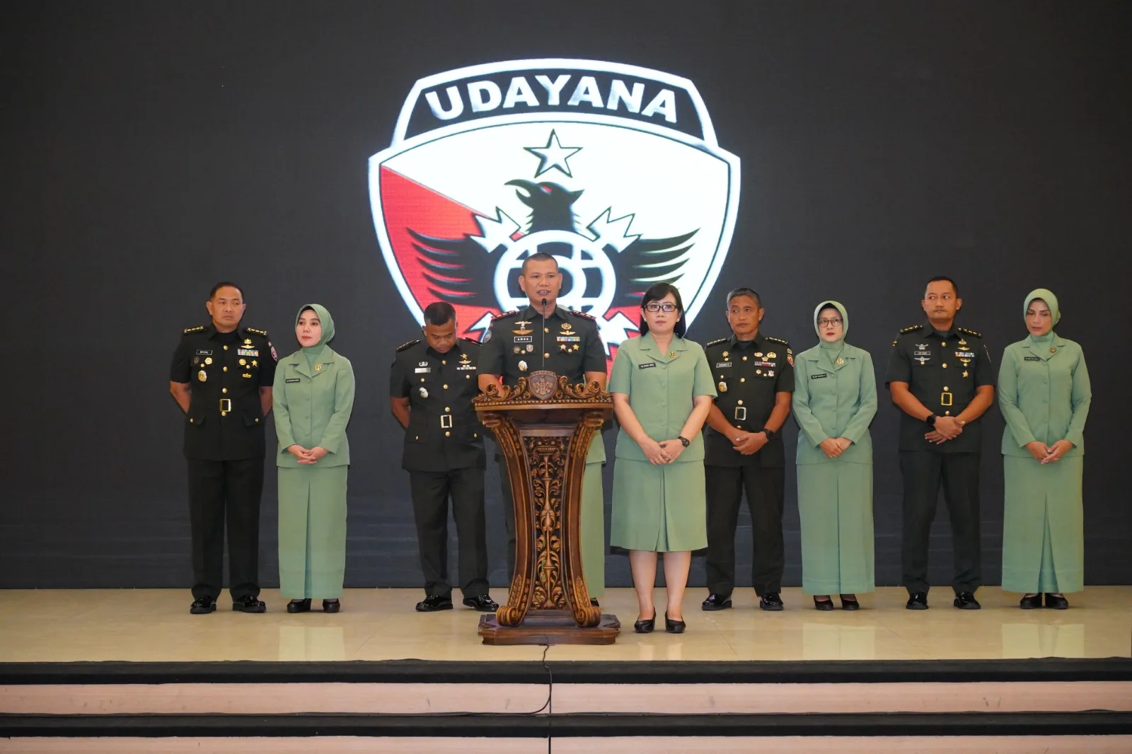 Mayjen TNI Zamroni Pimpin Serah Terima Jabatan Komandan Batalyon Arhanud 9/AWJ 1 ae 4 jpg