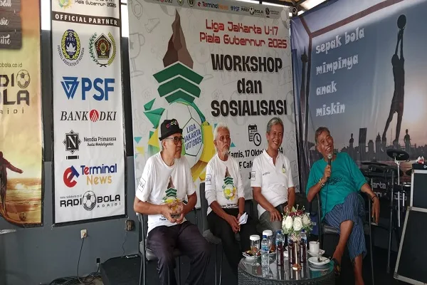 Kompetisi sepak bola Liga Jakarta U-17 yang memperebutkan Piala Gubernur DKI Jakarta 2025 siap digelar. (Foto: Agung / Terminalnews.co).
