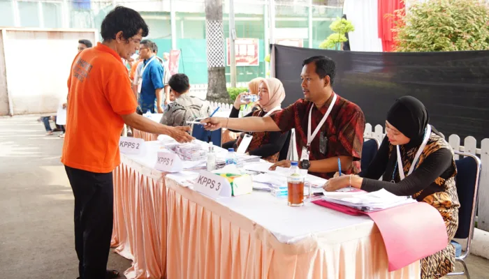 Bukti Nyata Demokrasi, Rutan Cipinang Gelar Pilkada 2024 dan Pastikan Hak Pilih Warga Binaan Terpenuhi 1 WhatsApp Image 2024 11 27 at 16.27.44