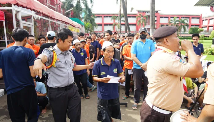 Bukti Nyata Demokrasi, Rutan Cipinang Gelar Pilkada 2024 dan Pastikan Hak Pilih Warga Binaan Terpenuhi 2 WhatsApp Image 2024 11 27 at 16.27.46