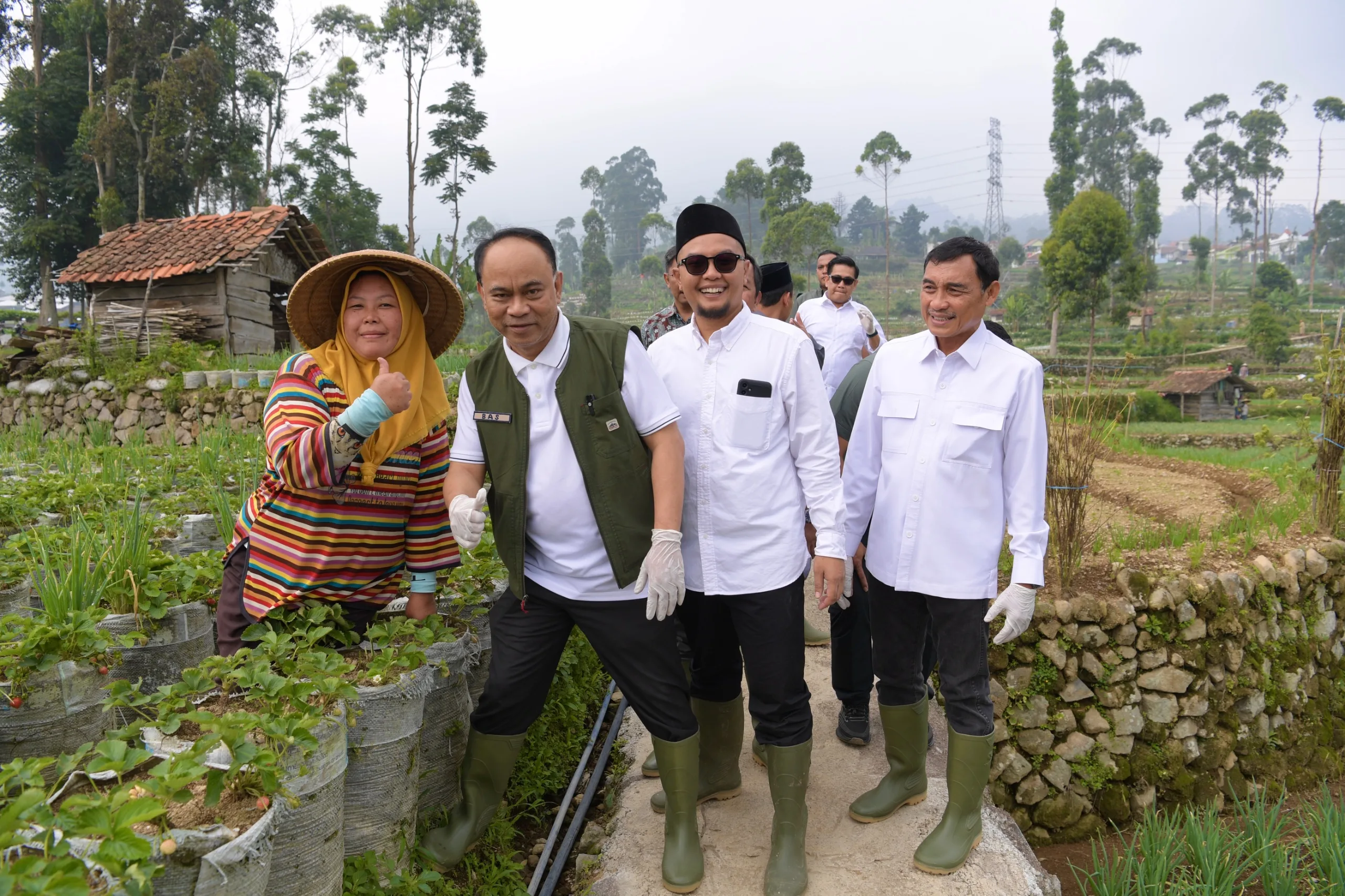 Kopontren Al-Ittifaq Bandung Jadi Role Model Pemenuhan Pasokan Bahan Baku Program MBG 1 ae 50