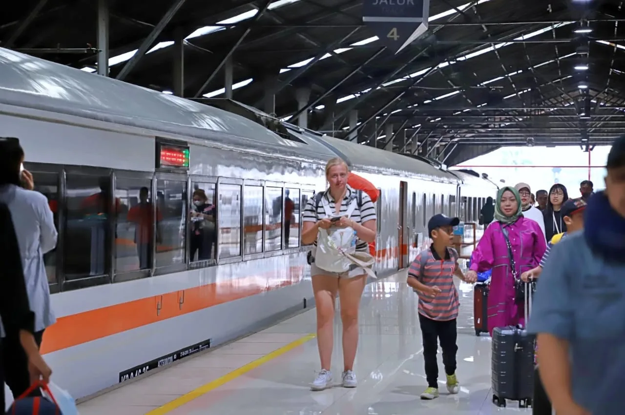 Menghadapi Nataru 2024/2025, Tiket KA Jarak Jauh dan Menengah Sudah Terjual 672.418 1 IMG 20241204 WA0007