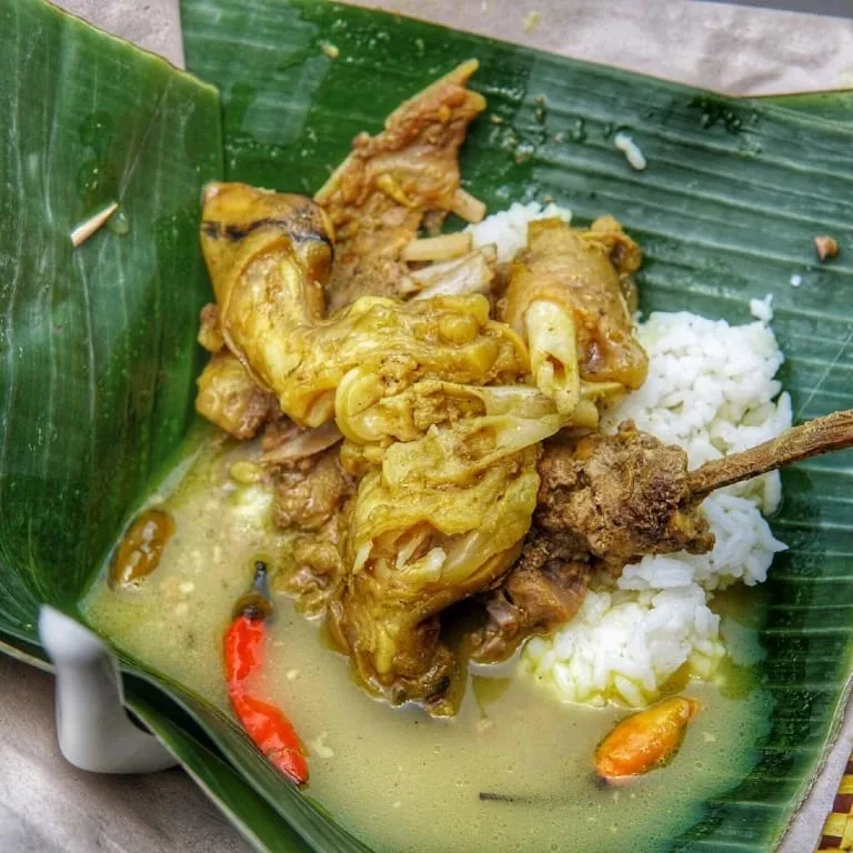 Tengkleng, Kuliner Khas Solo yang Lahir di Masa Penjajahan 2 IMG 20241204 WA0011