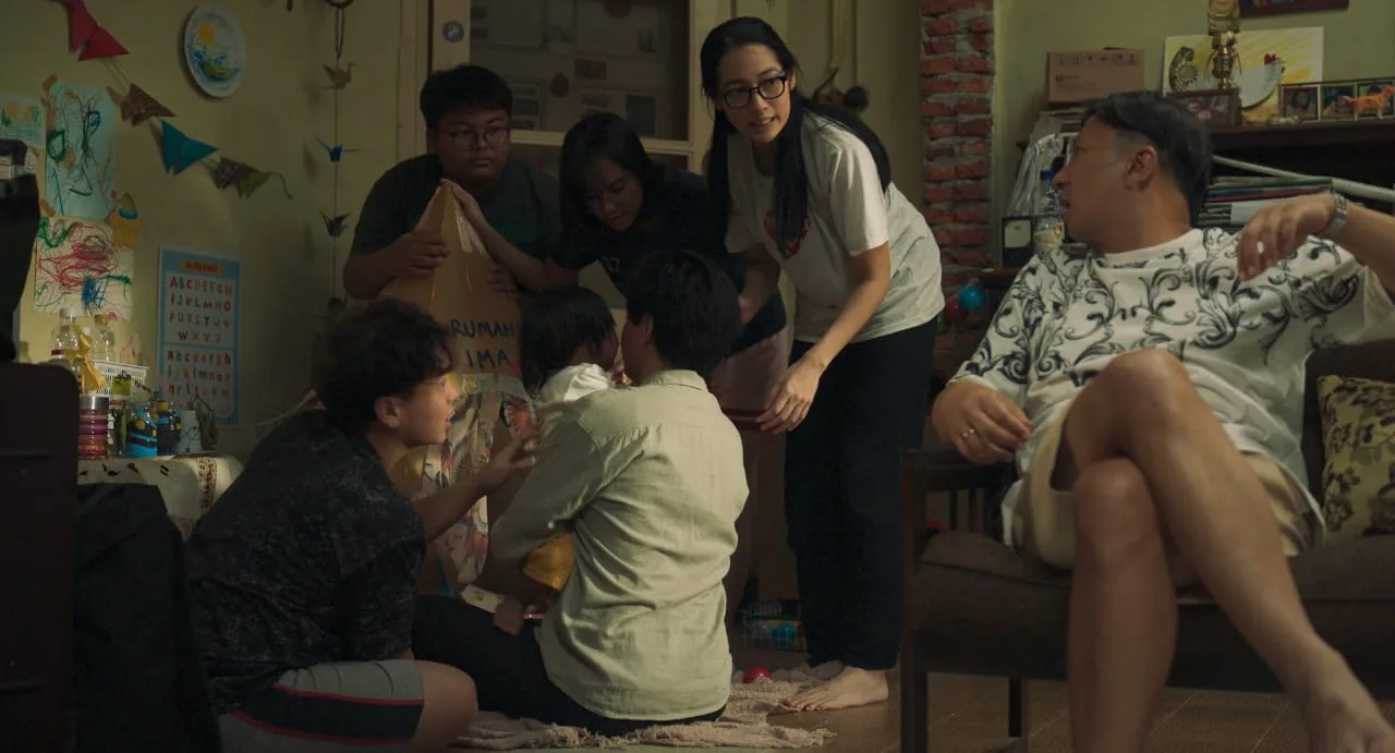 Mandela Pictures Rilis Trailer "1 KAKAK 7 PONAKAN" Film Drama Terbaru Garapan Sutradara Yandu Laurens 2 IMG 20241216 WA0062