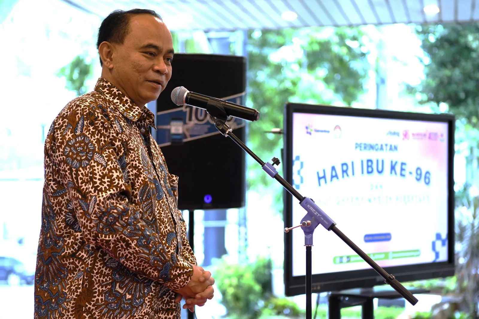 Menkop Ajak DWP Kemenkop Terus Tebarkan Kepedulian Sosial Terhadap Masyarakat Sekitar 2 IMG 20241223 WA0024