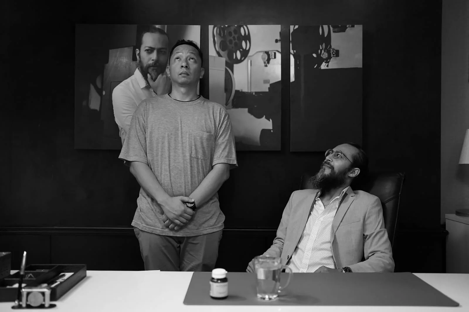 'Jatuh Cinta Seperti di Film-Film' Kembali ke Bioskop: Merayakan Cinta dan Kejayaan di Layar Lebar. 2 ae 135