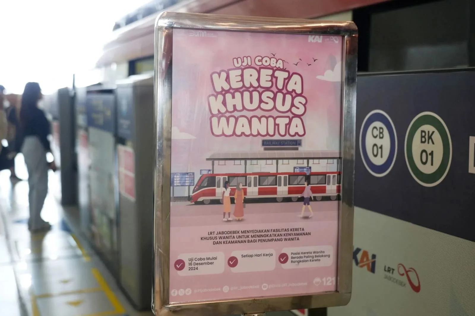 LRT Jabodebek Siapkan Kereta Khusus Wanita Sepanjang Hari Kerja. 2 ae 212