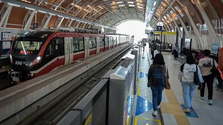 Pengguna LRT Jabodebek Lampaui Capaian Pengguna Nataru Tahun Lalu 1 ae 277