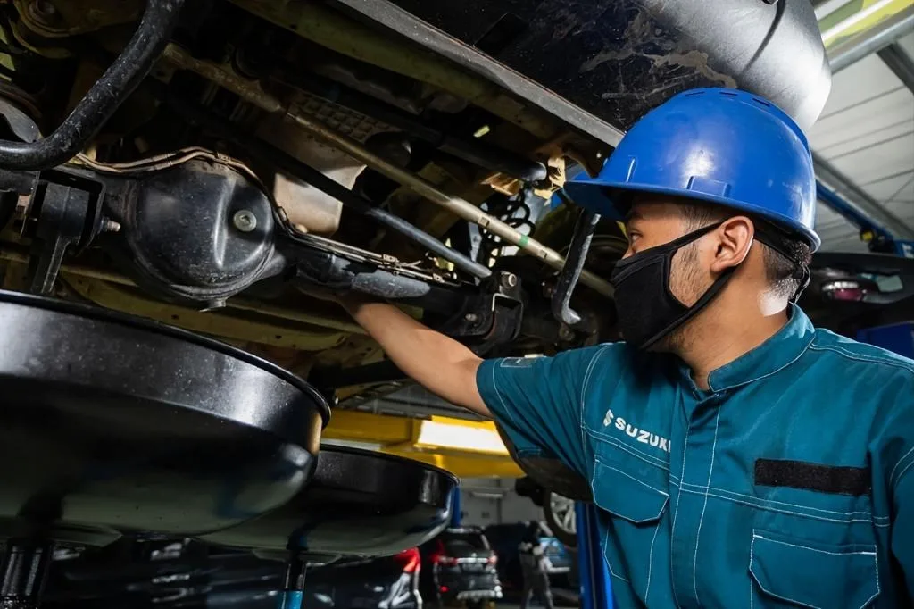 Panduan Mudah Mengingat Jadwal Perawatan Mobil 2 Bengkel Resmi Suzuki 21