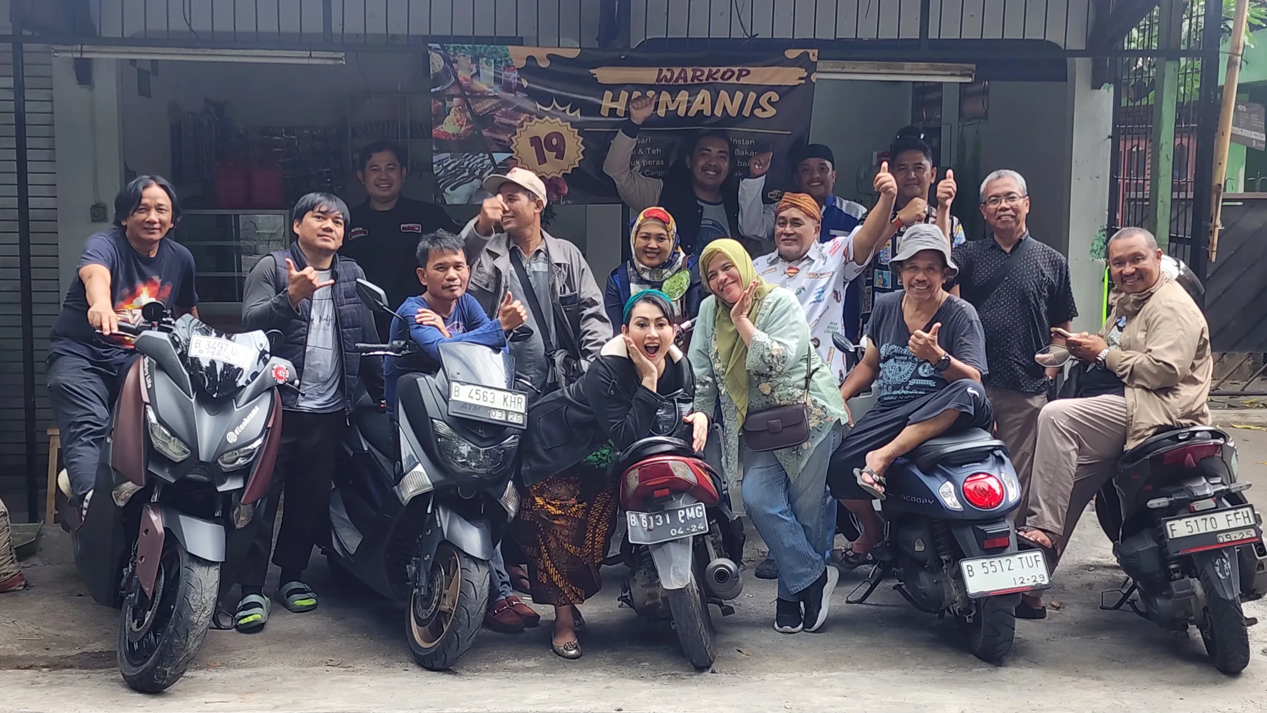 Ratna Listy dan Panglima Langit Resmi Buka Warung Kopi Humanis 19 Milik Ketum FORWAN 3 IMG 20250118 WA0067 scaled