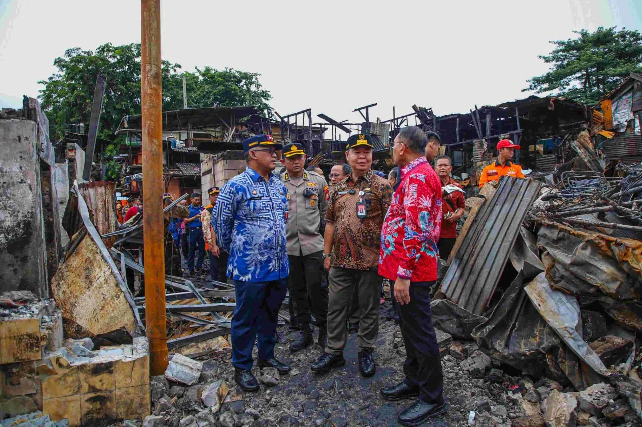 Gerak Cepat Perangkat Daerah Tangani Dampak Kebakaran Kemayoran 2 ae 243