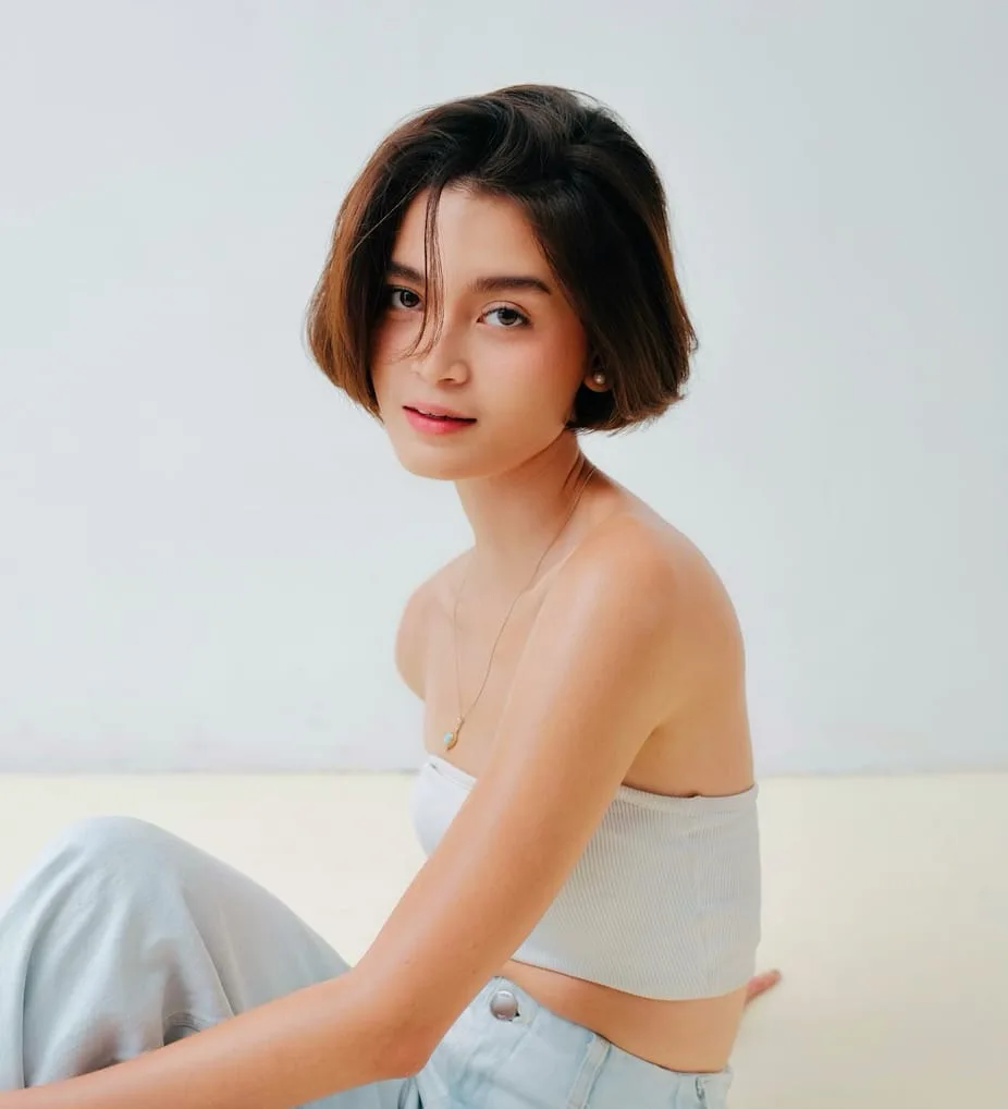 Jubilee Marisa Merilis Lagu Pertamanya Berbahasa Indonesia “Sendiri” 2 ju 3