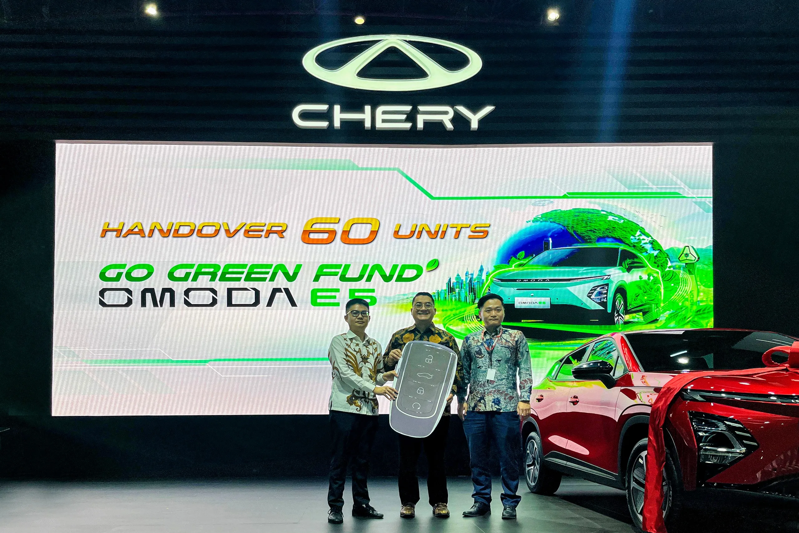 Chery Serahkan 60 Unit OMODA E5 Kepada Bank BSI Sebagai Konsumen Fleet 2 Bank BSI resmi menjadi konsumen fleet Chery OMODA E5 di Indonesia 3