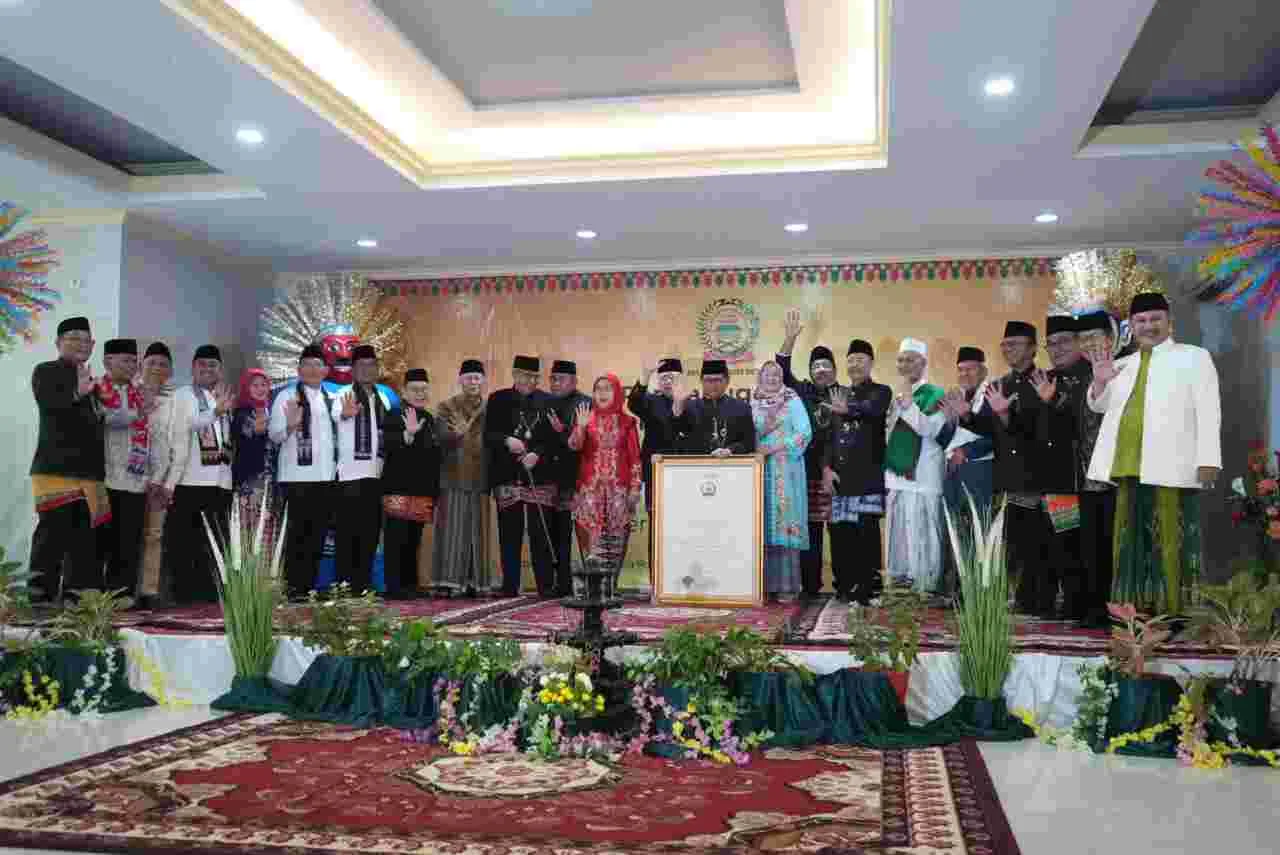 Penganugerahan Gelar Kehormatan Adat Betawi untuk Gubernur Terpilih 2 IMG 20250203 WA0011