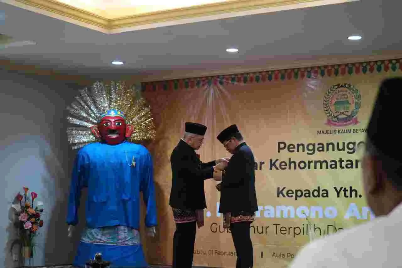 Penganugerahan Gelar Kehormatan Adat Betawi untuk Gubernur Terpilih 1 IMG 20250203 WA0012