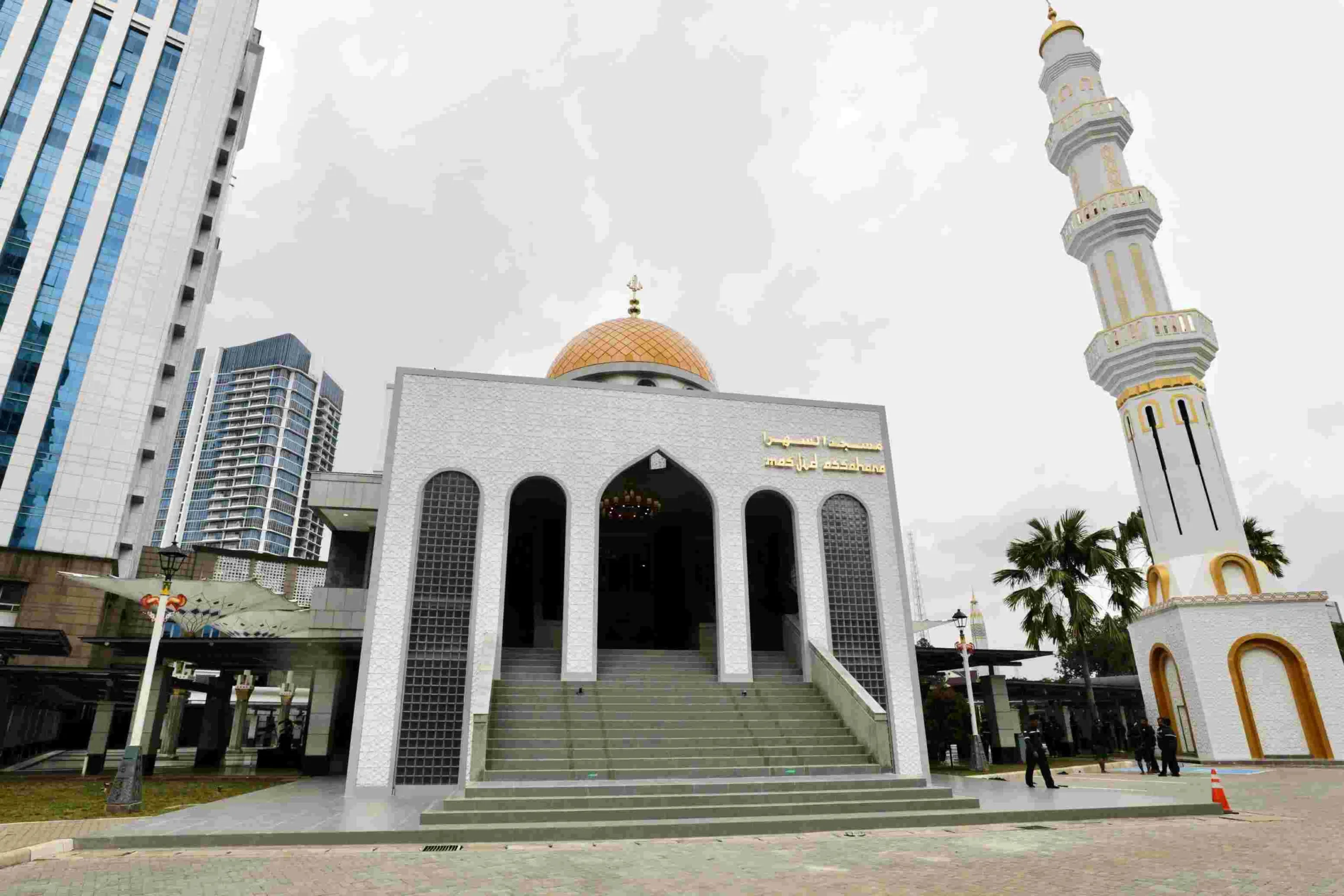 Pj. Gubernur Teguh Resmikan Masjid As-Sahara di Kantor Wali Kota Jakarta Barat 2 IMG 20250203 WA0121 scaled