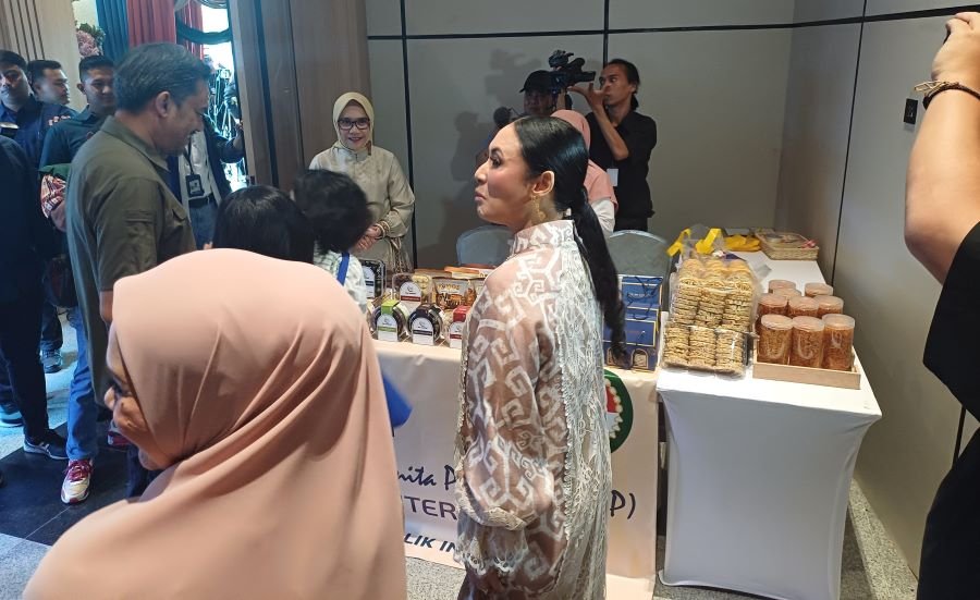 DWP Kementerian UMKM Berkolaborasi Perluas Pasar Produk Lokal Lewat Pekan Bazar Ramadan Murah 1 pul 264