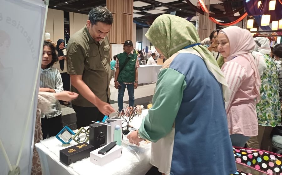 DWP Kementerian UMKM Berkolaborasi Perluas Pasar Produk Lokal Lewat Pekan Bazar Ramadan Murah 2 pul 265
