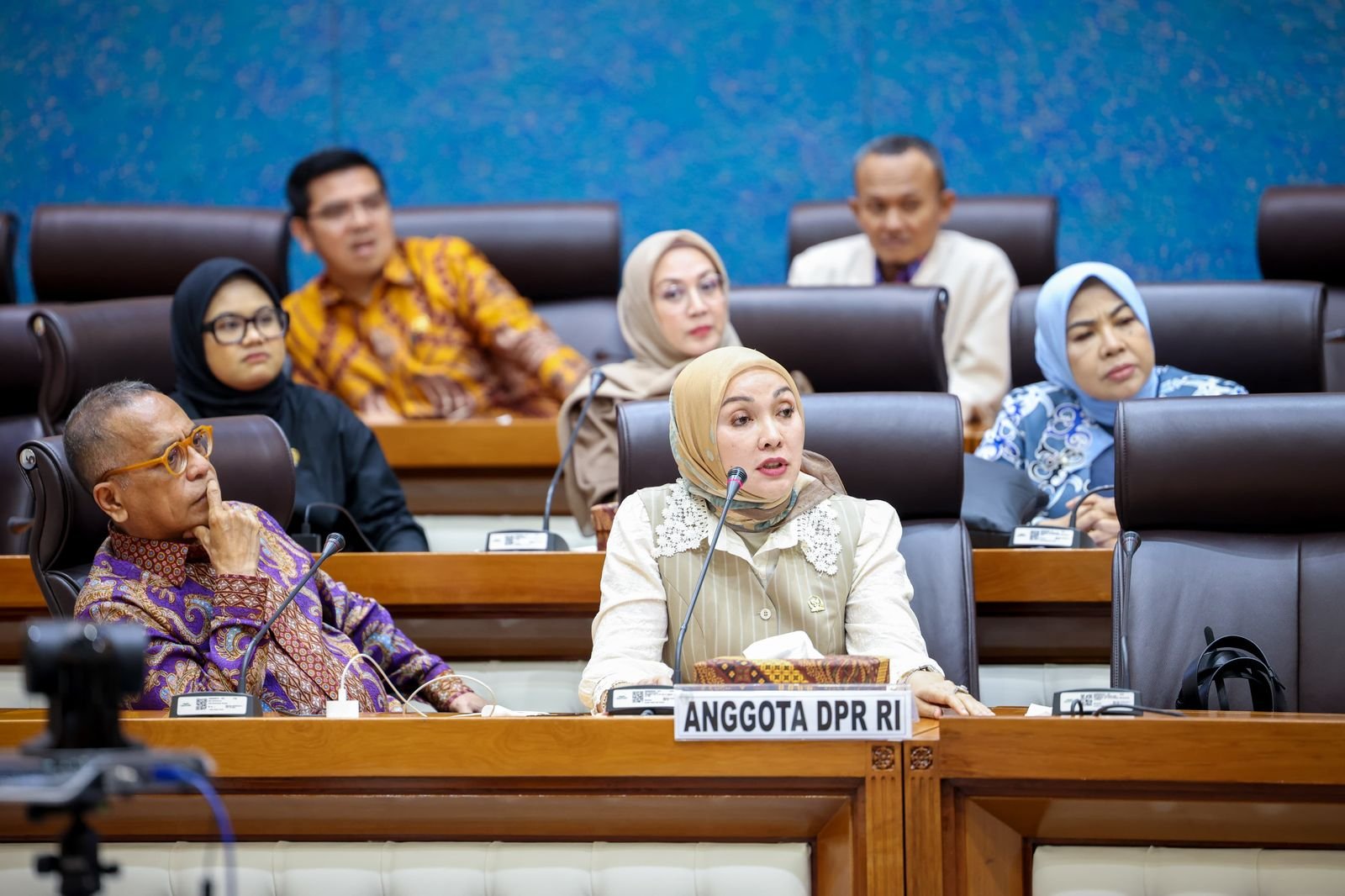 Maman Abdurrahman: Program KUR Jadi Salah Satu Instrumen Utama Mendukung Pertumbuhan UMKM di Tanah Air 3 pul 331
