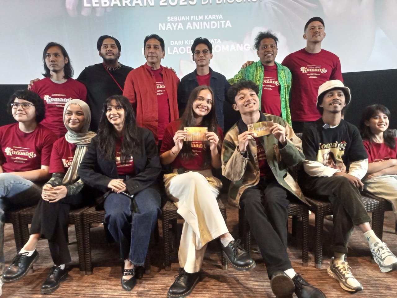 Film “Komang” Persembahan Starvision yang Diadaptasi Dari Kisah Nyata Tayang di Bioskop Mulai Lebaran 2025 di Bioskop Indonesia 2 pul 370