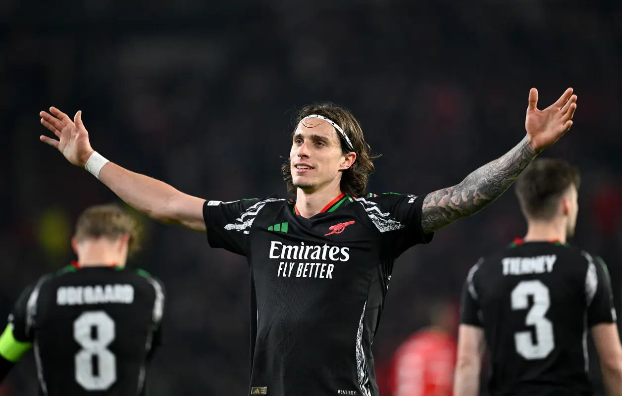 Liga Champions: Riccardo Calafior Tampil Gemilang Saat Arsenal Kalahkan PSV 7-1 1 pul 44