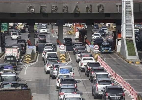 Memasuki H-9 Lebaran, Pergerakan Penumpang Angkutan Umum Mulai Meningkat di Semua Moda Transportasi 1 pul 444