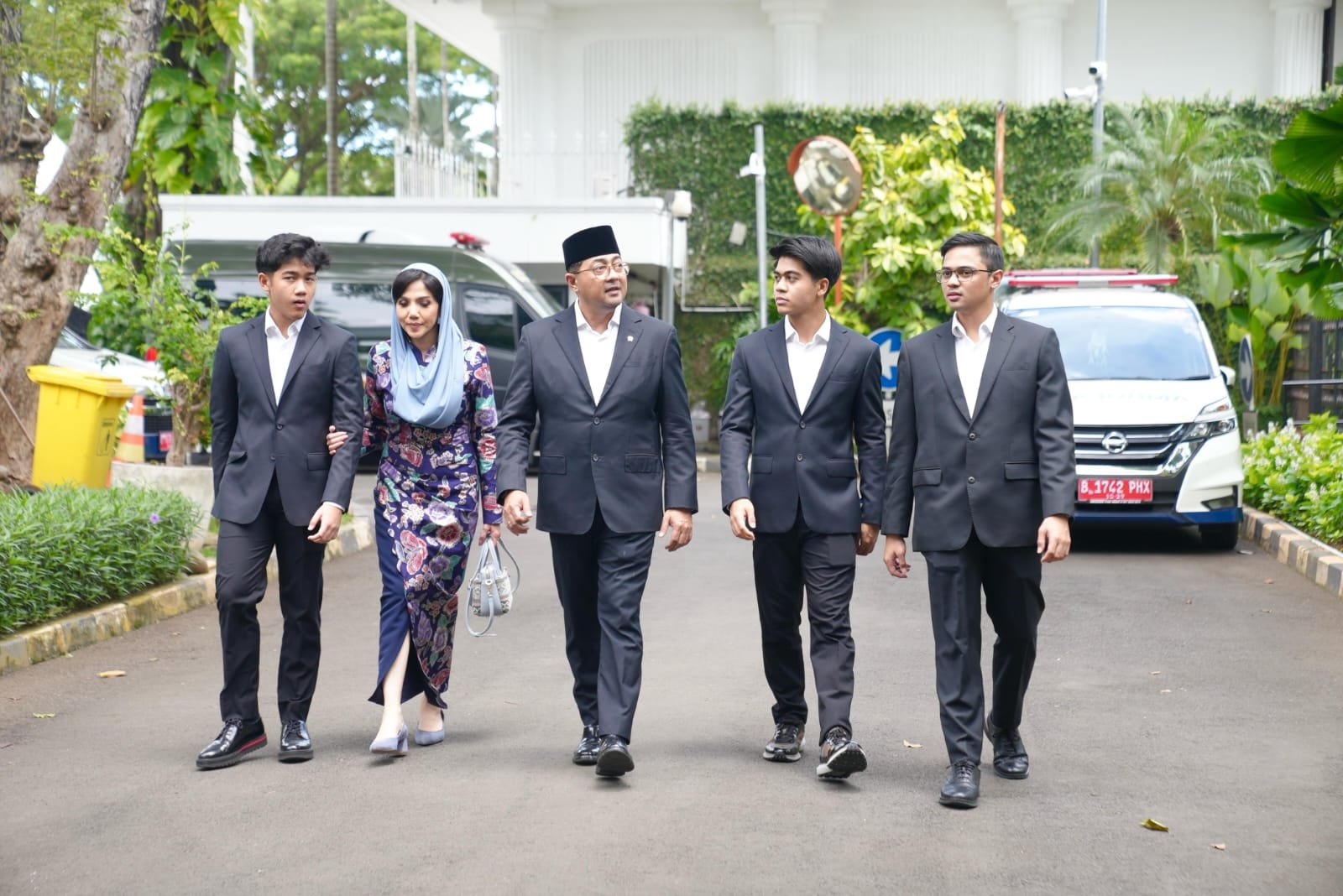 Menekraf Riefky Silaturahmi ke Istana Negara Saat “Open House” Idulfitri 3 IMG 20250401 WA0051