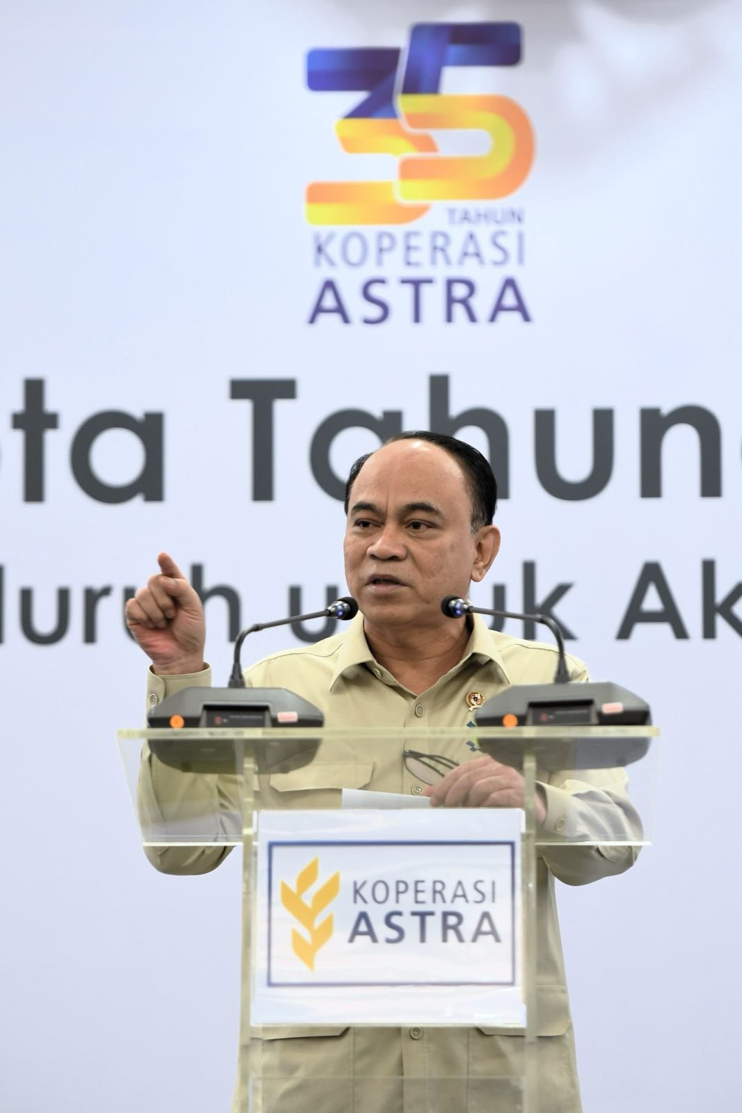 Menkop: Pemanfaatan Teknologi Jadi Kunci Utama Kemajuan Koperasi 1 IMG 20250429 WA0113