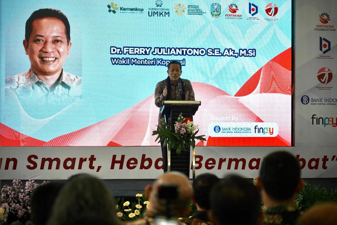Launching Koperasi MIMS, Kemenkop Dukung Kemandirian Ekonomi Pekerja Migran Indonesia 2 pul 103