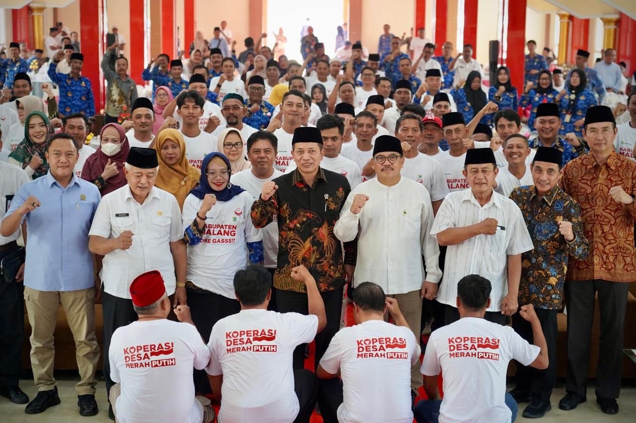 Ferry Juliantono Resmikan Pembentukan Koperasi Desa/Kelurahan Merah Putih di Malang 1 pul 169