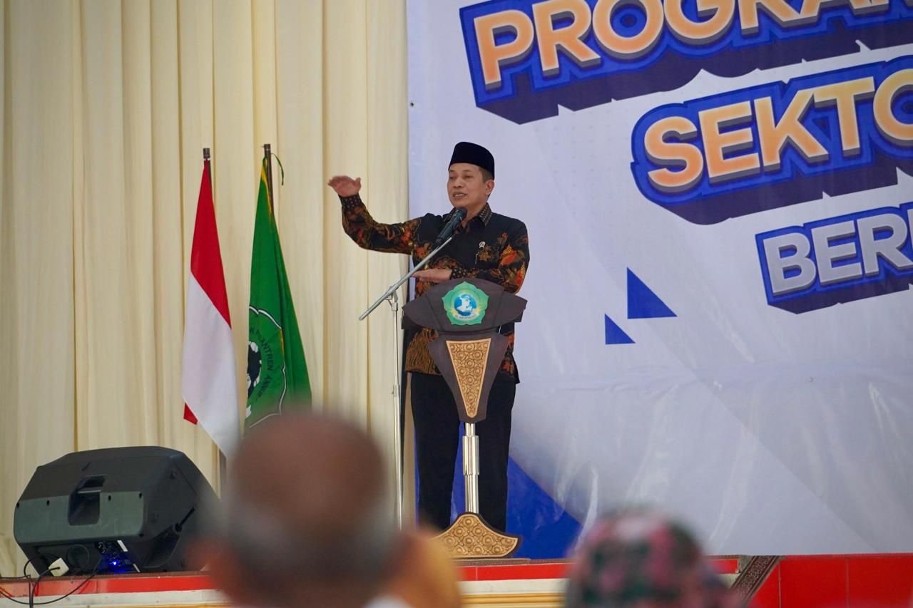 Ferry Juliantono Resmikan Pembentukan Koperasi Desa/Kelurahan Merah Putih di Malang 4 pul 170