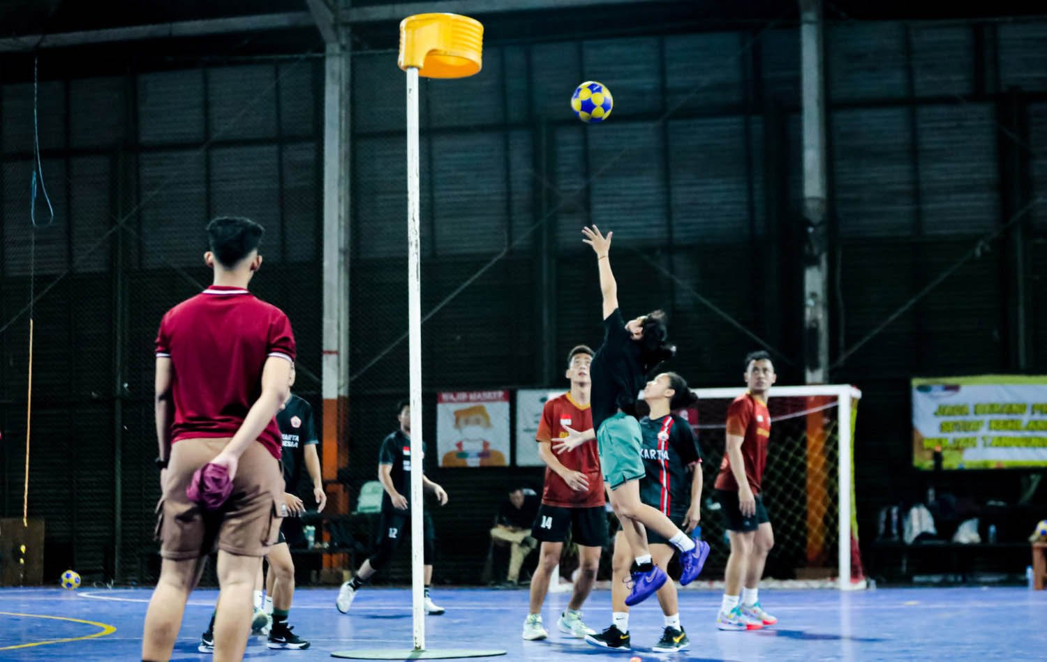 Seleksi Atlet Korfball DKI Jakarta Berlanjut, Fokus Pertahankan Emas PON 1 Seleksi daerah (Selekda) tahap kedua dalam rangka persiapan menghadapi Pekan Olahraga Nasional (PON) 2028 yang digelar pada Jumat, 2 Mei 2025 di Tifosi Sport Center, Jalan Raden Inten, Jakarta Timur. Kredit Foto : Korfball DKI Jakarta.