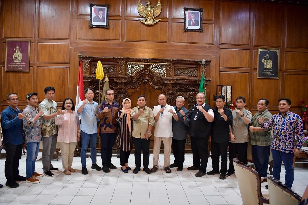 Kemenkop Dorong Banyumas Jadi Pelopor Kemajuan Kopdes/ Kel Merah Putih Di Indonesia 1 IMG 20250503 WA0149