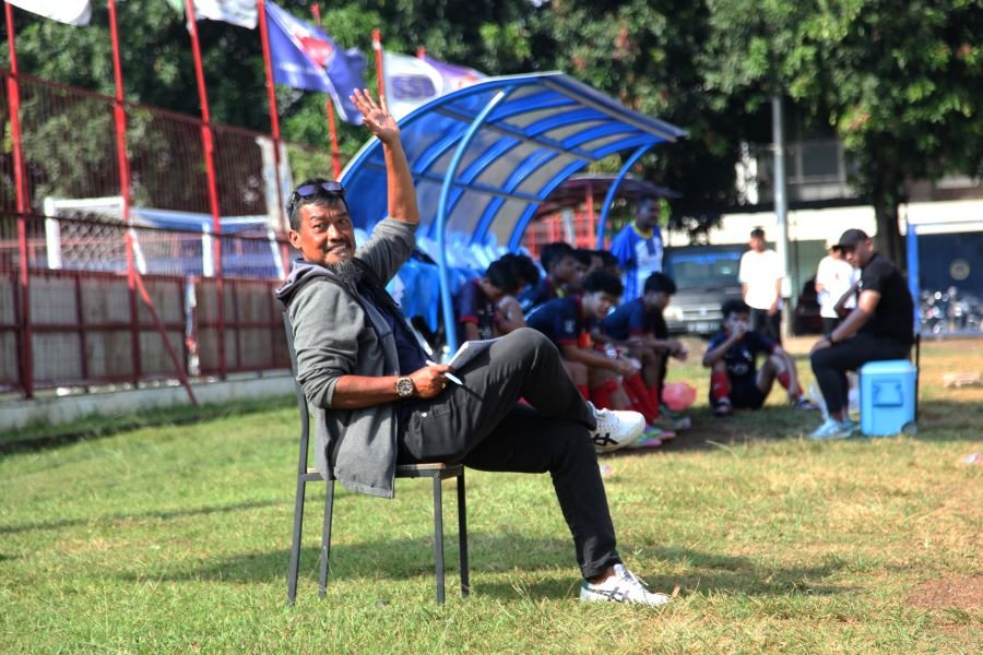 Gubernur DKI Jakarta Pramono Anung Buka Liga Jakarta U-17 Piala Gubernur 2025 di Pancoran Soccer Field 1 pul 10